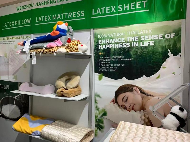 Wenzhou Jiasheng Latex Products Co., Ltd. het aan Sleep Expo Middle East 2025 deelgeneem